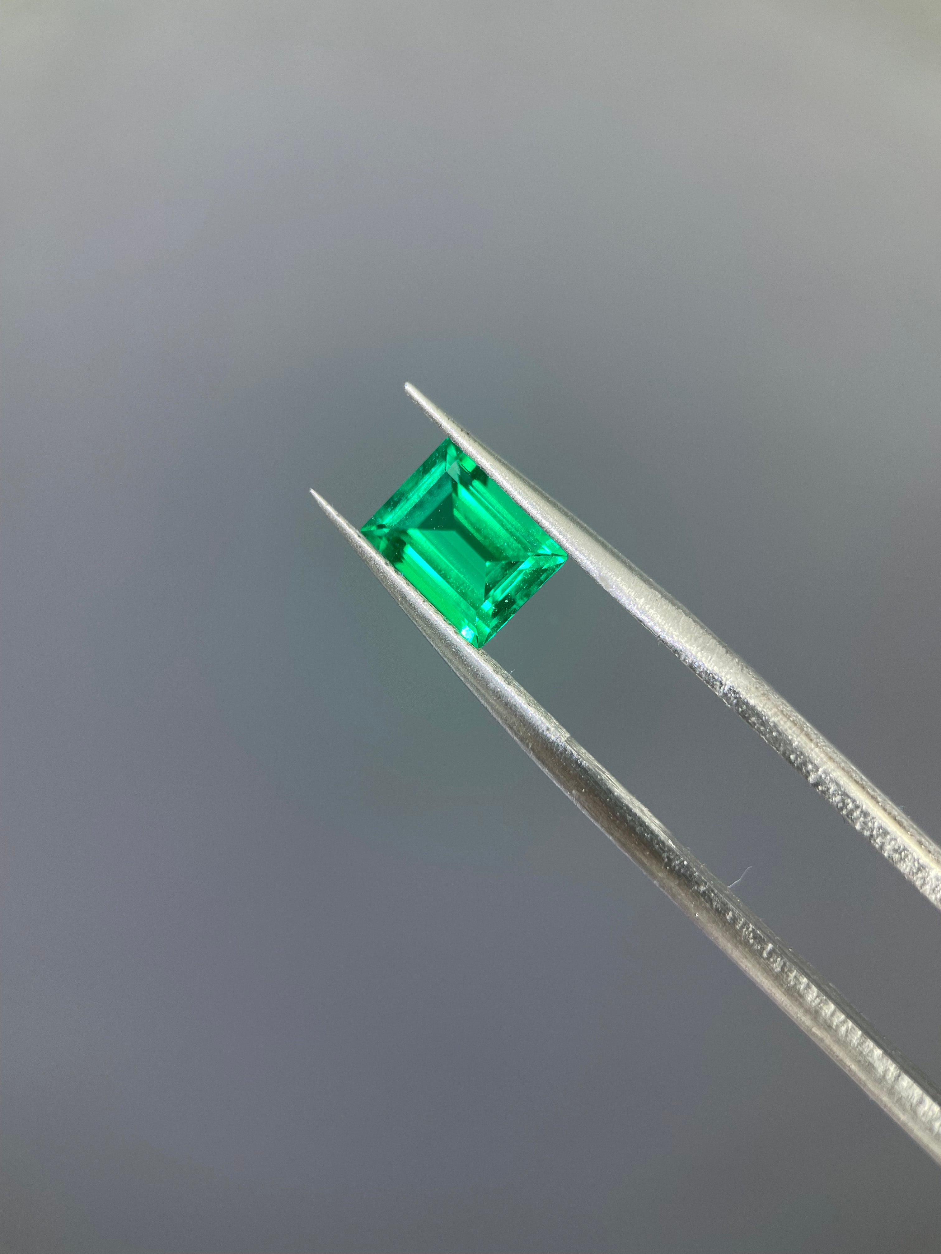 1.35 ct Emerald Cut Lab Emerald Gemstone