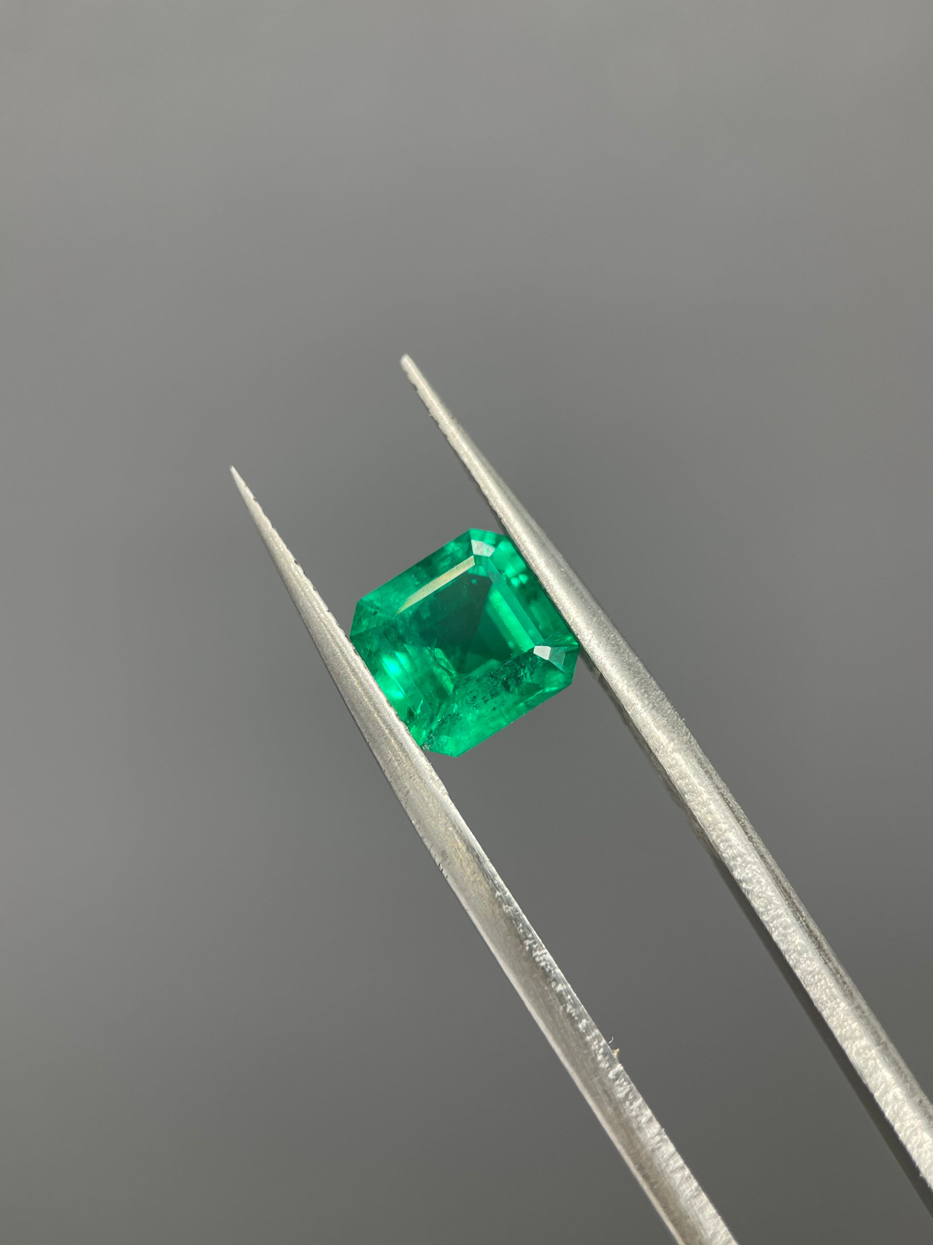 2.00 ct Asscher Cut Lab Emerald Gemstone