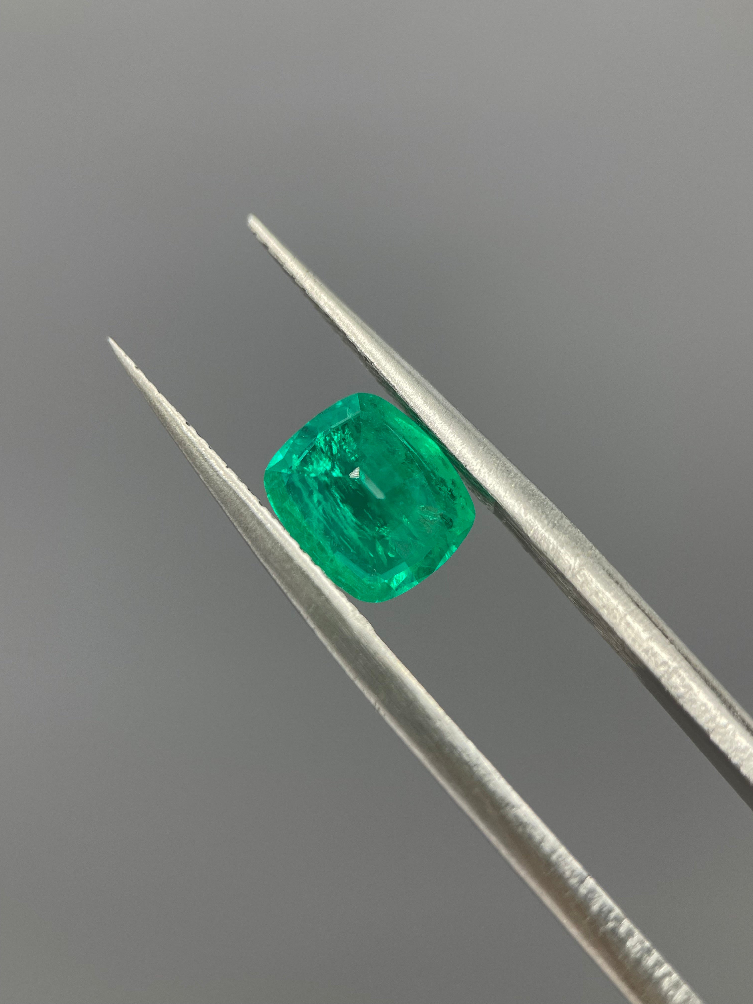 1.60 ct Cushion Cut Lab Emerald Gemstone