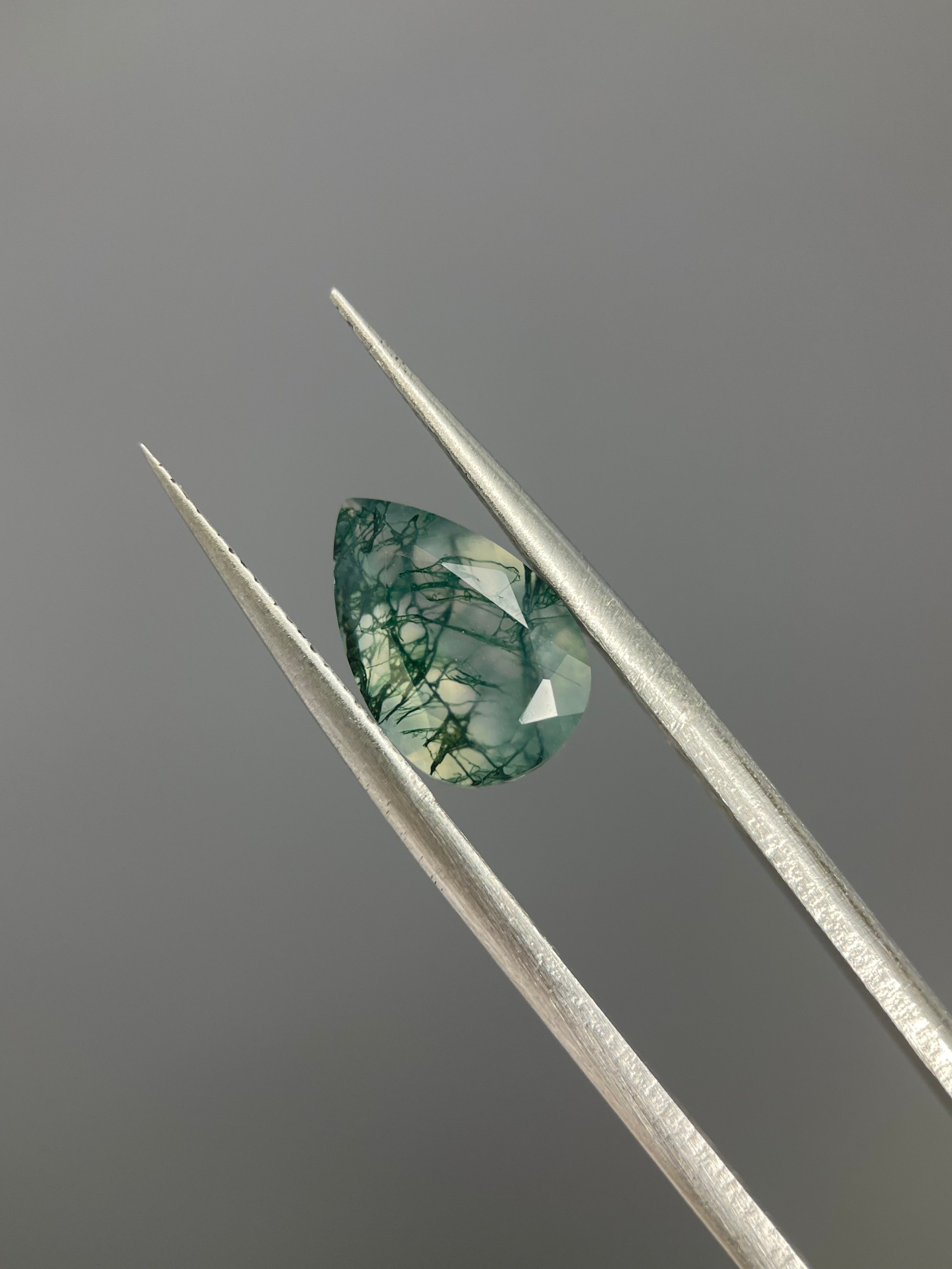 2.60ct Pear Cut Moss Agate Gemstone
