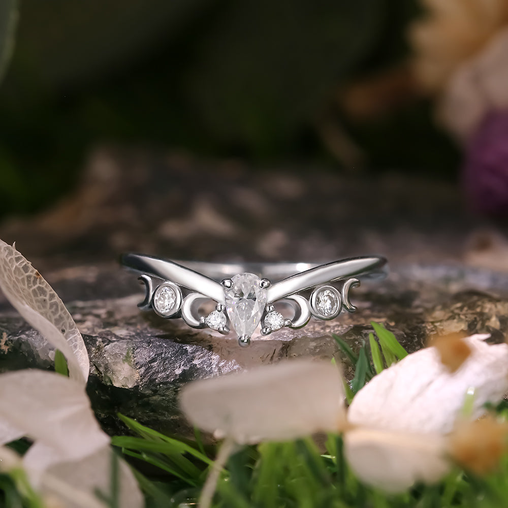 Bague de fiançailles avec halo d'émeraude ovale de laboratoire de 1 ct