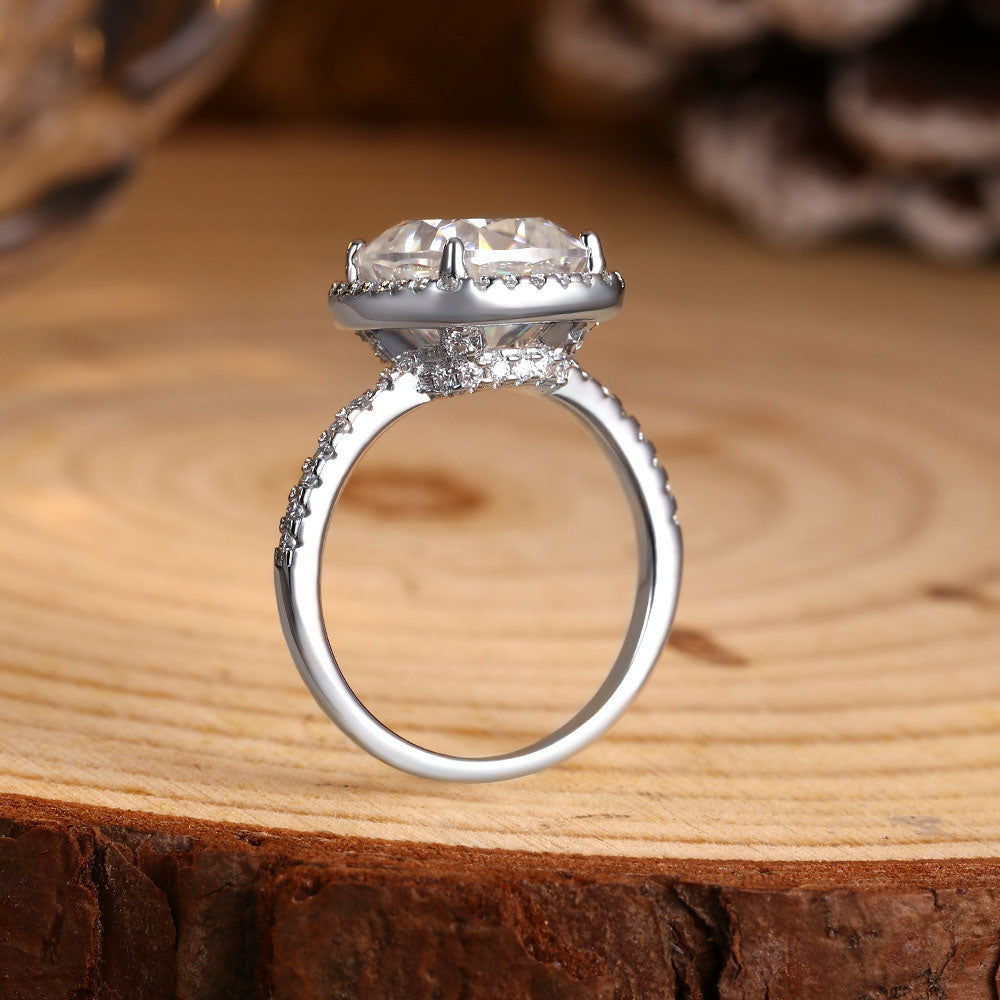Cushion Cut Moissanite Halo Engagement Ring