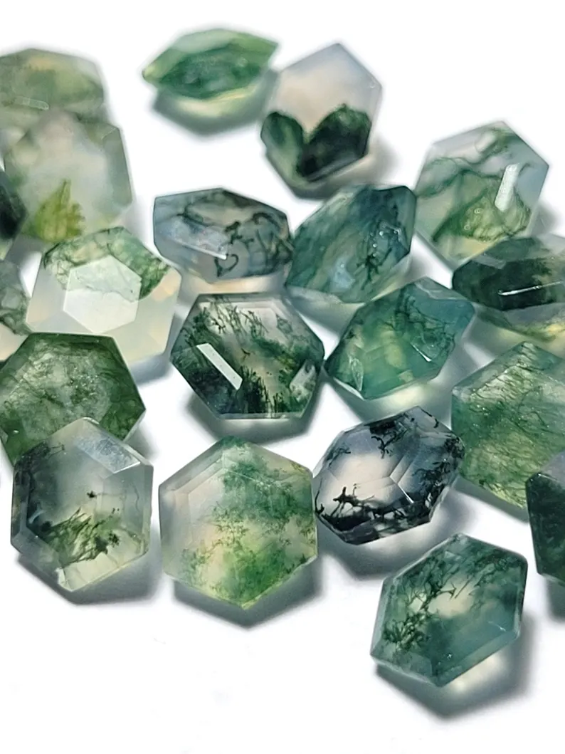 Benefits & Healing Properties of Moss Agate