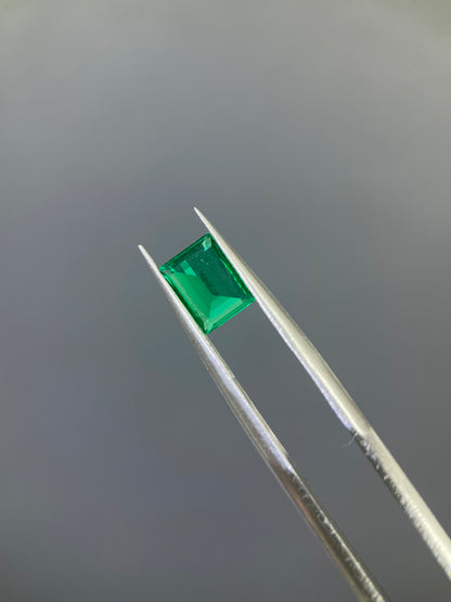 1.35 ct Emerald Cut Lab Emerald Gemstone