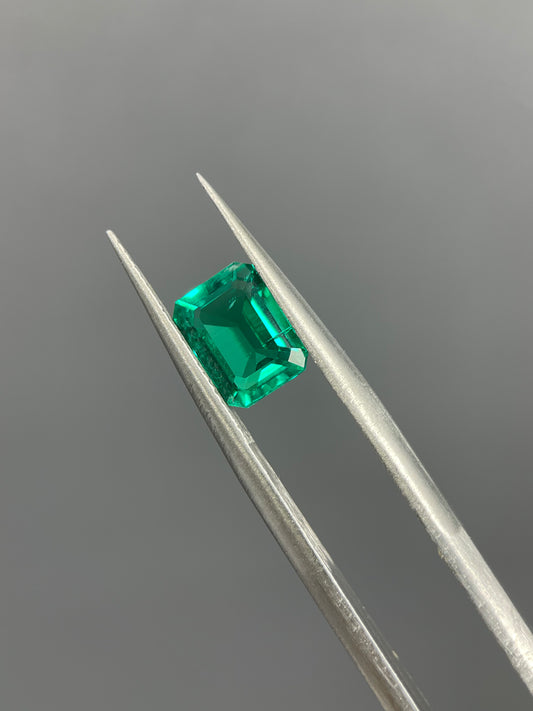 1.40 ct Emerald Cut Lab Emerald Gemstone