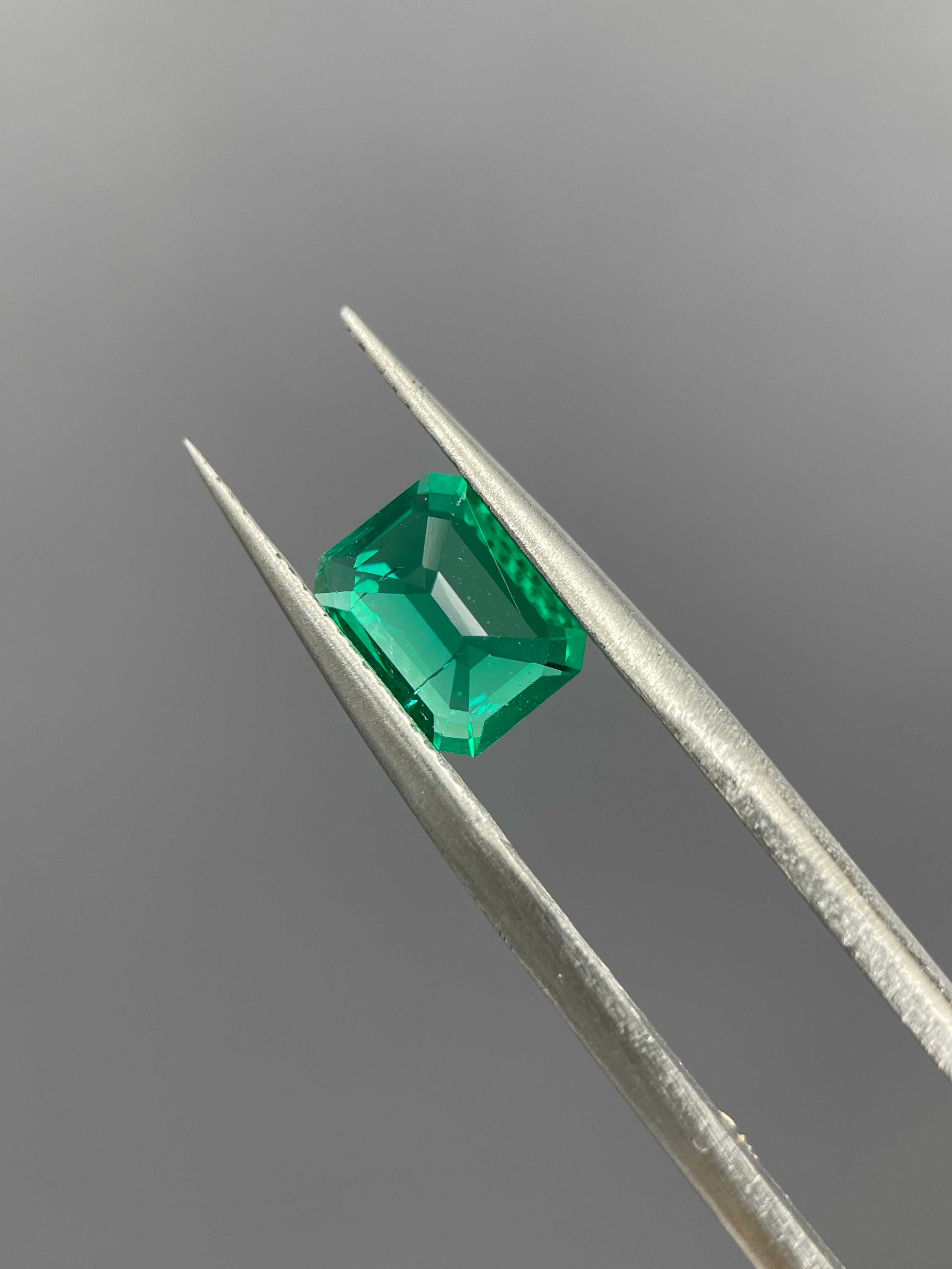 1.40 ct Emerald Cut Lab Emerald Gemstone