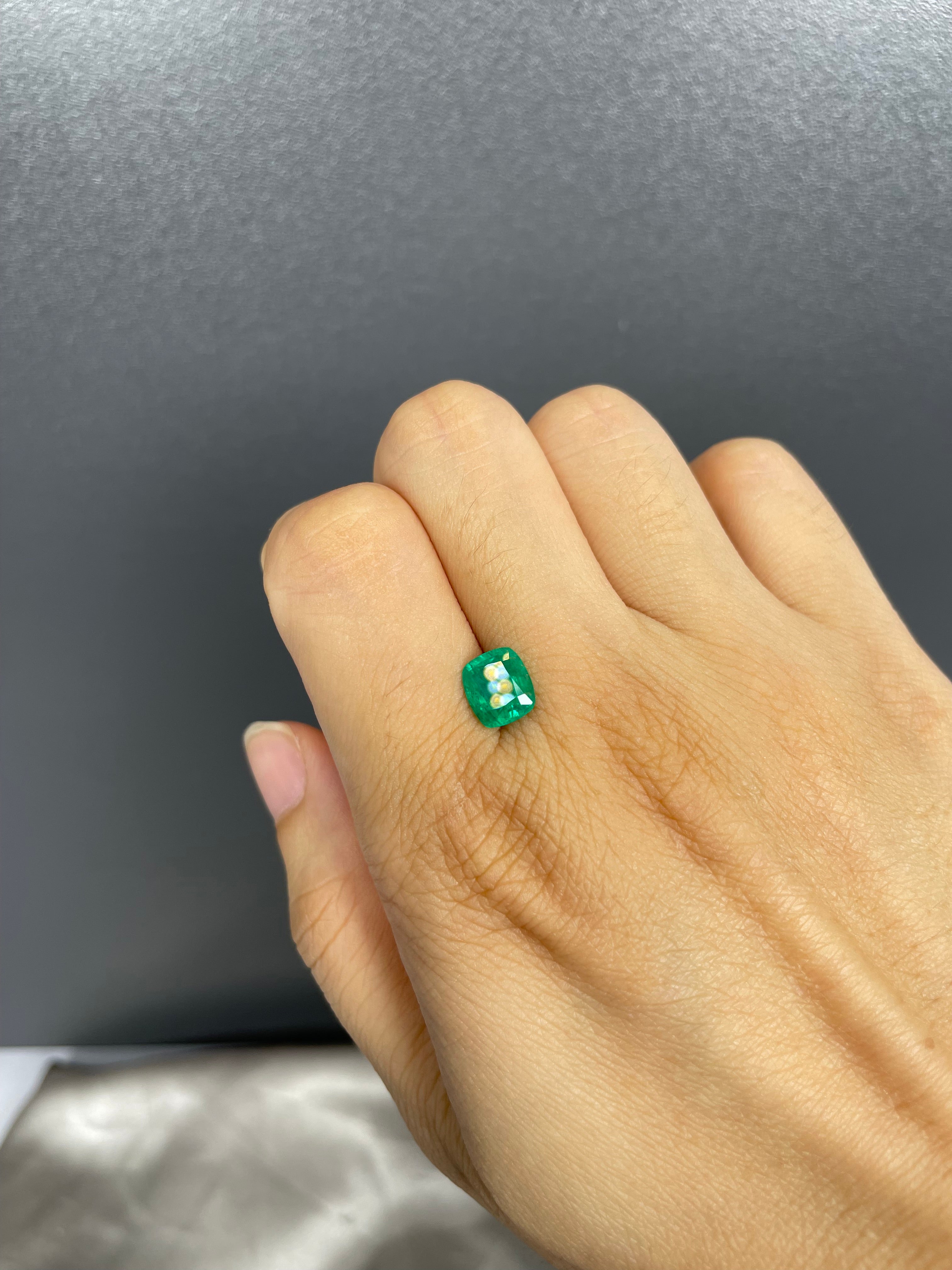 1.60 ct Cushion Cut Lab Emerald Gemstone