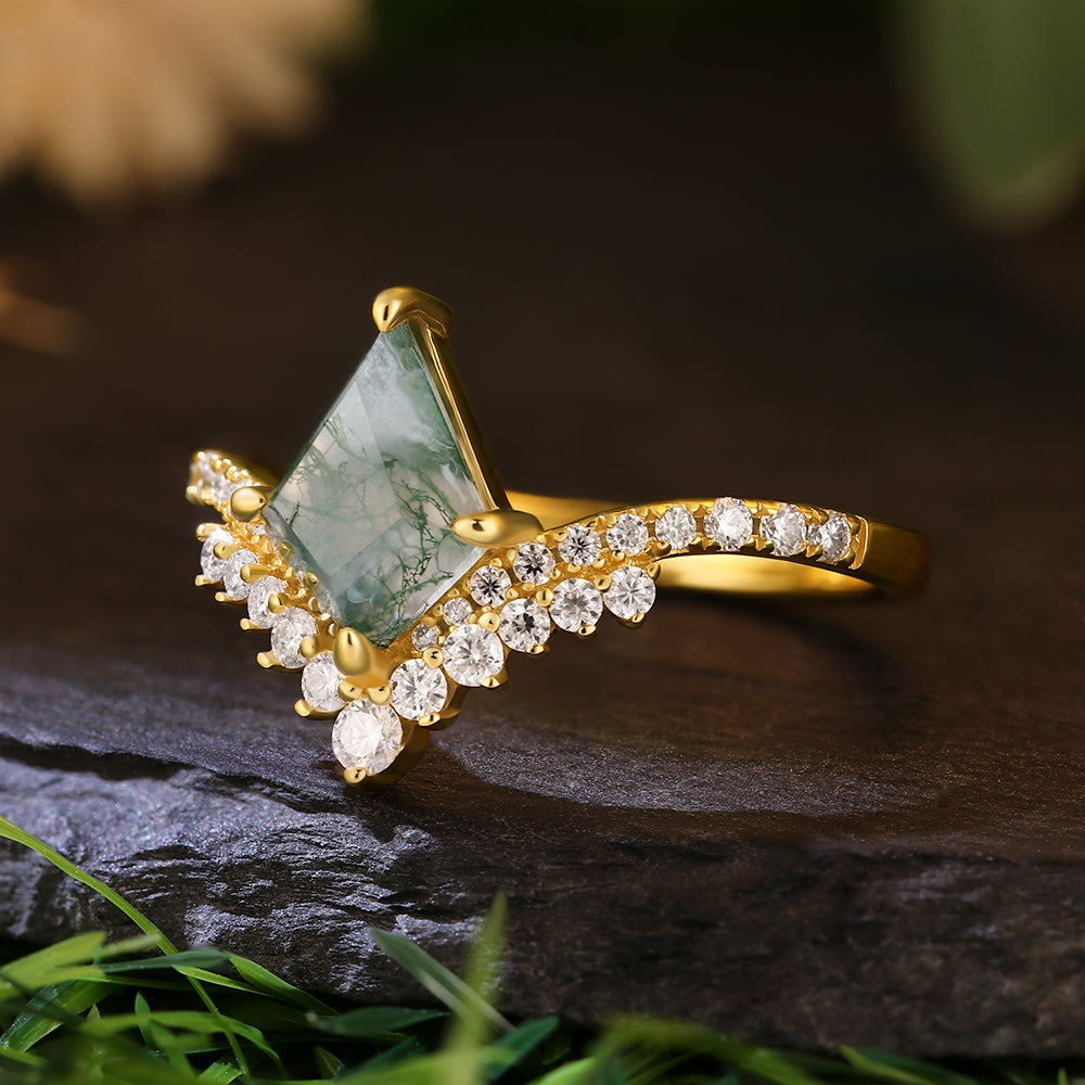 6x9mm Kite Cut Moss Agate Floral Halo Round Moissanite Engagement Ring