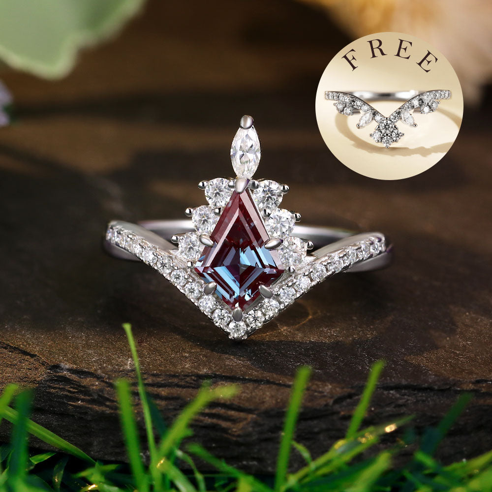 [Buy 1 Get 1 Free]1.67 ct Kite Cut Lab Alexandrite Accents Engagement Ring Nature Inspired Bridal Ring Set