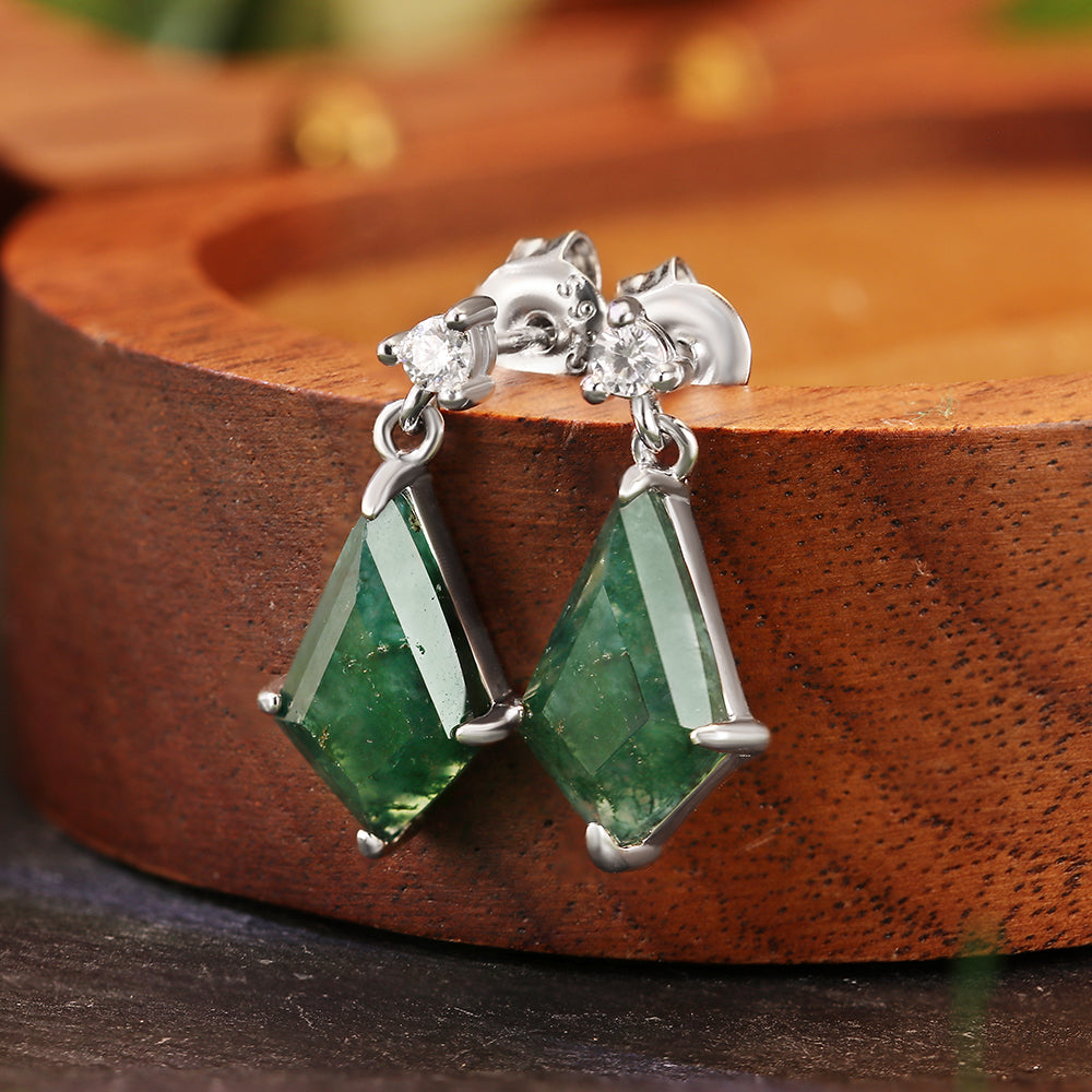 Natural 8x12mm Kite Cut Moss Agate Earrings