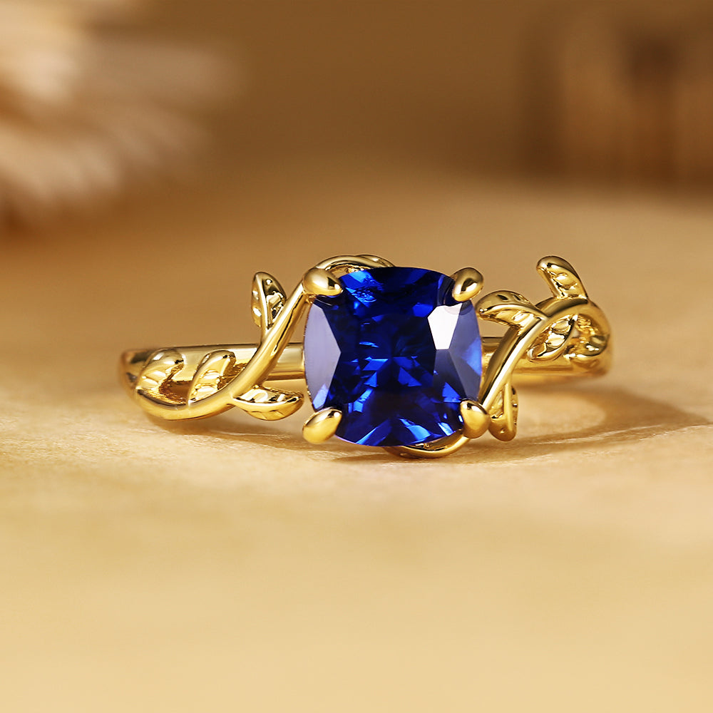 Anillo de compromiso con halo de esmeraldas de laboratorio ovaladas de 1 ct