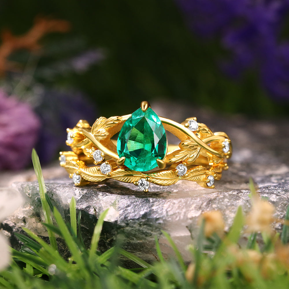 1.16ct Pear Cut Lab Emerald Nature Inspired Twig Leaf Bridal Ring Set