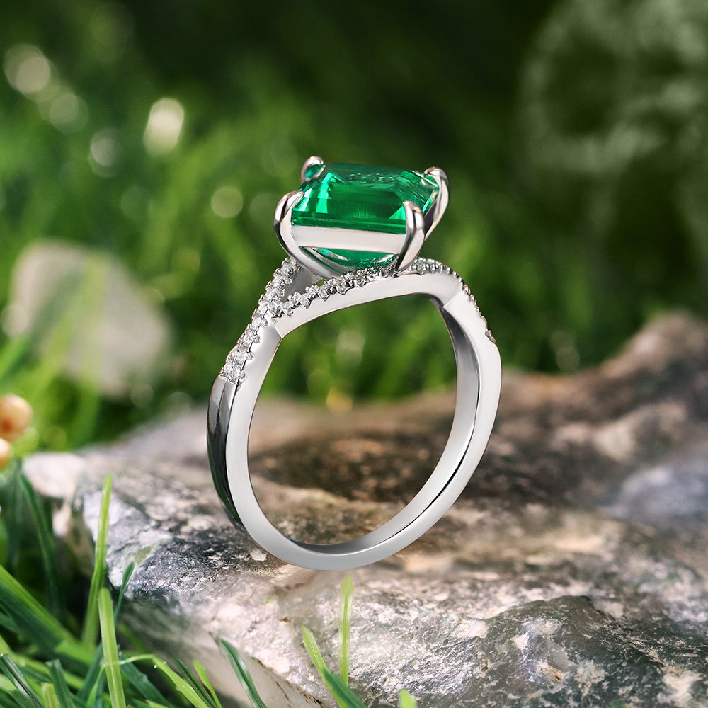 2.16 ct Square Cut Lab Emerald Vintage Twsited Engagement Ring