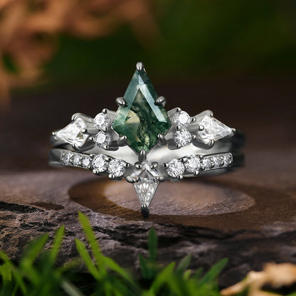 [Buy 1 Get 1 Free]  Unique 6*9mm Kite Cut Moss Agate Cluster Bridal Ring Set