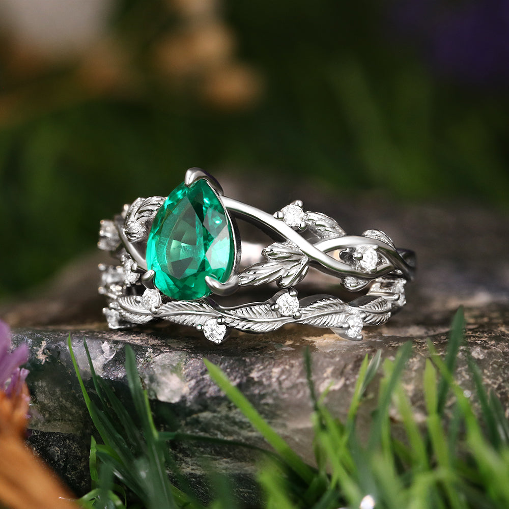 1.16ct Pear Cut Lab Emerald Nature Inspired Twig Leaf Bridal Ring Set