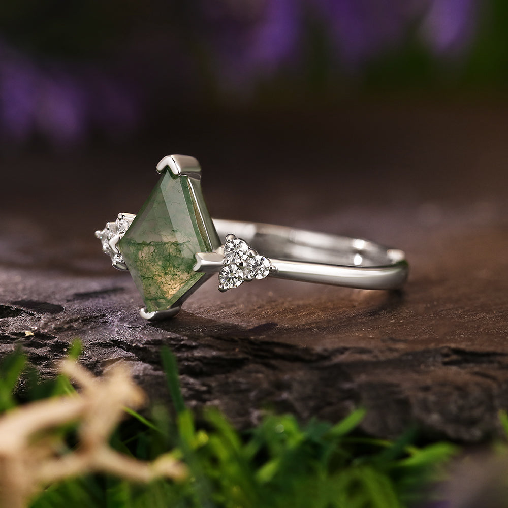 7x10mm Kite Cut Moss Agate Nature Inspired Accent Engagement Ring