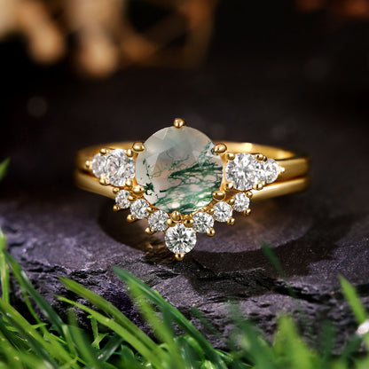 Anillo de compromiso con halo de esmeraldas de laboratorio ovaladas de 1 ct