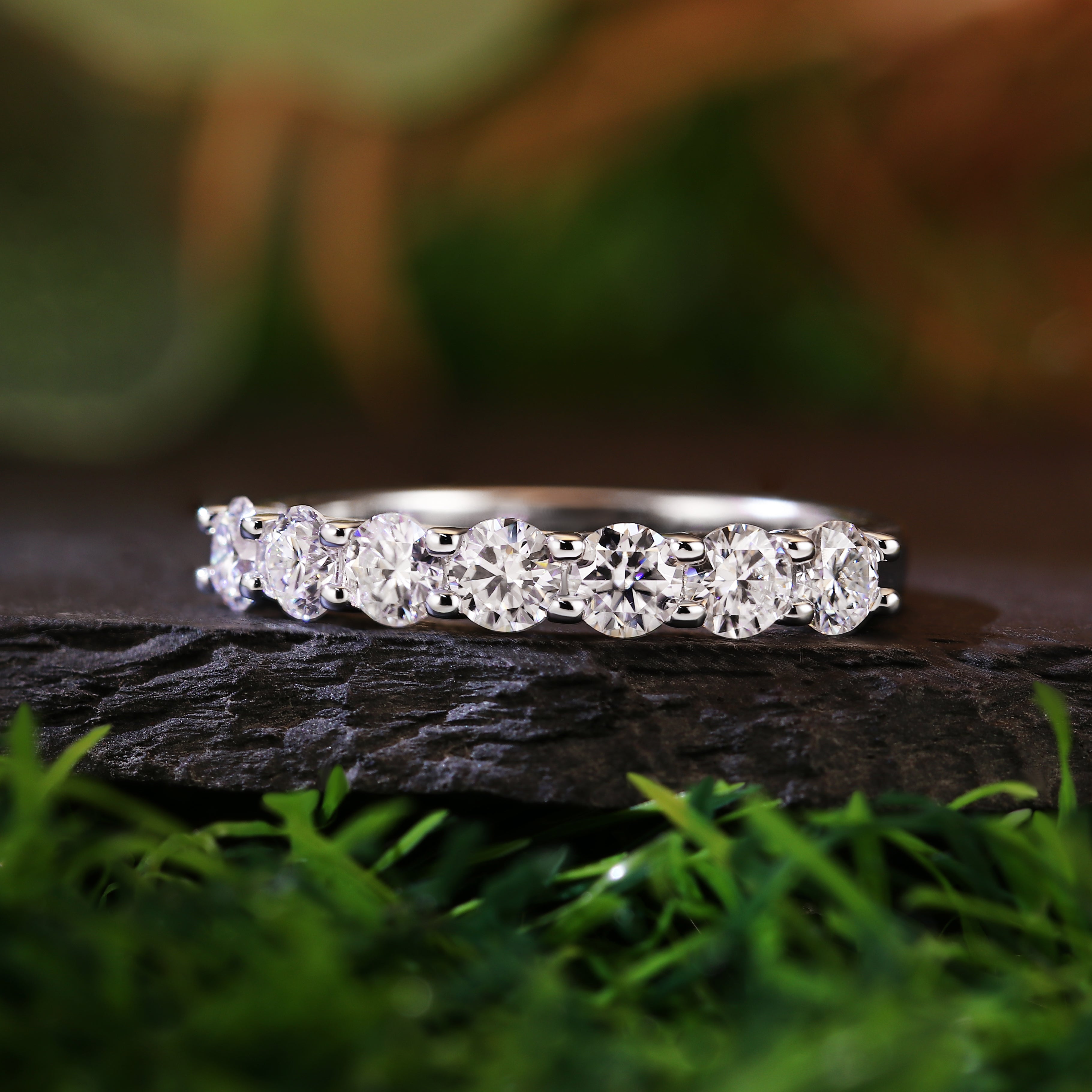 2.96 Ct Round Cut Moissanite Alternating Accents Classic Elegant Engagement Ring