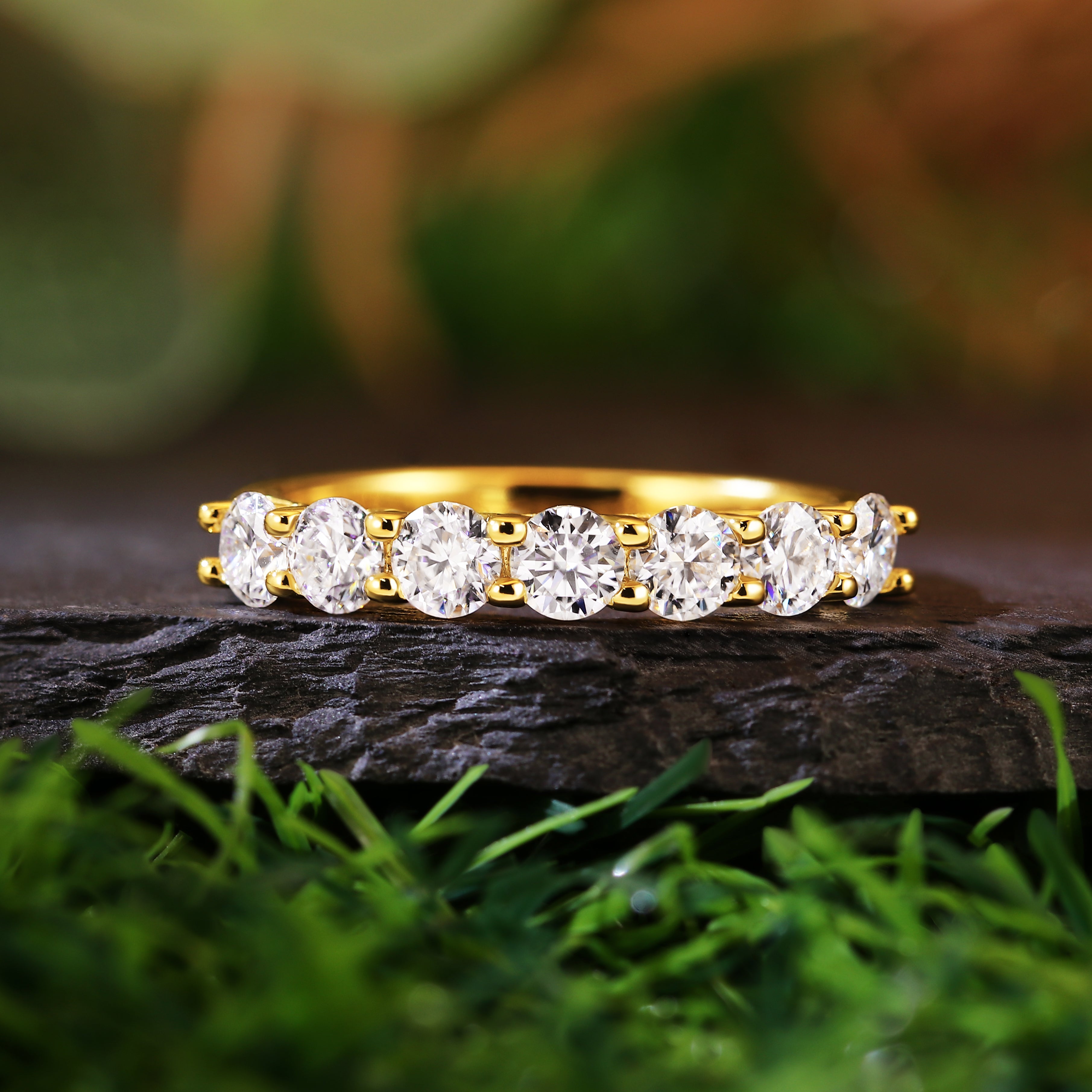 2.96 Ct Round Cut Moissanite Alternating Accents Classic Elegant Engagement Ring