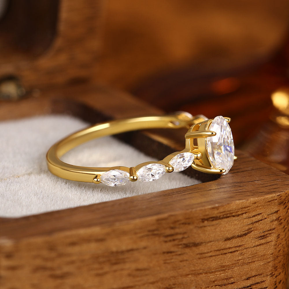 Oval Moissanite Engagement Ring With Marquise Moissanite