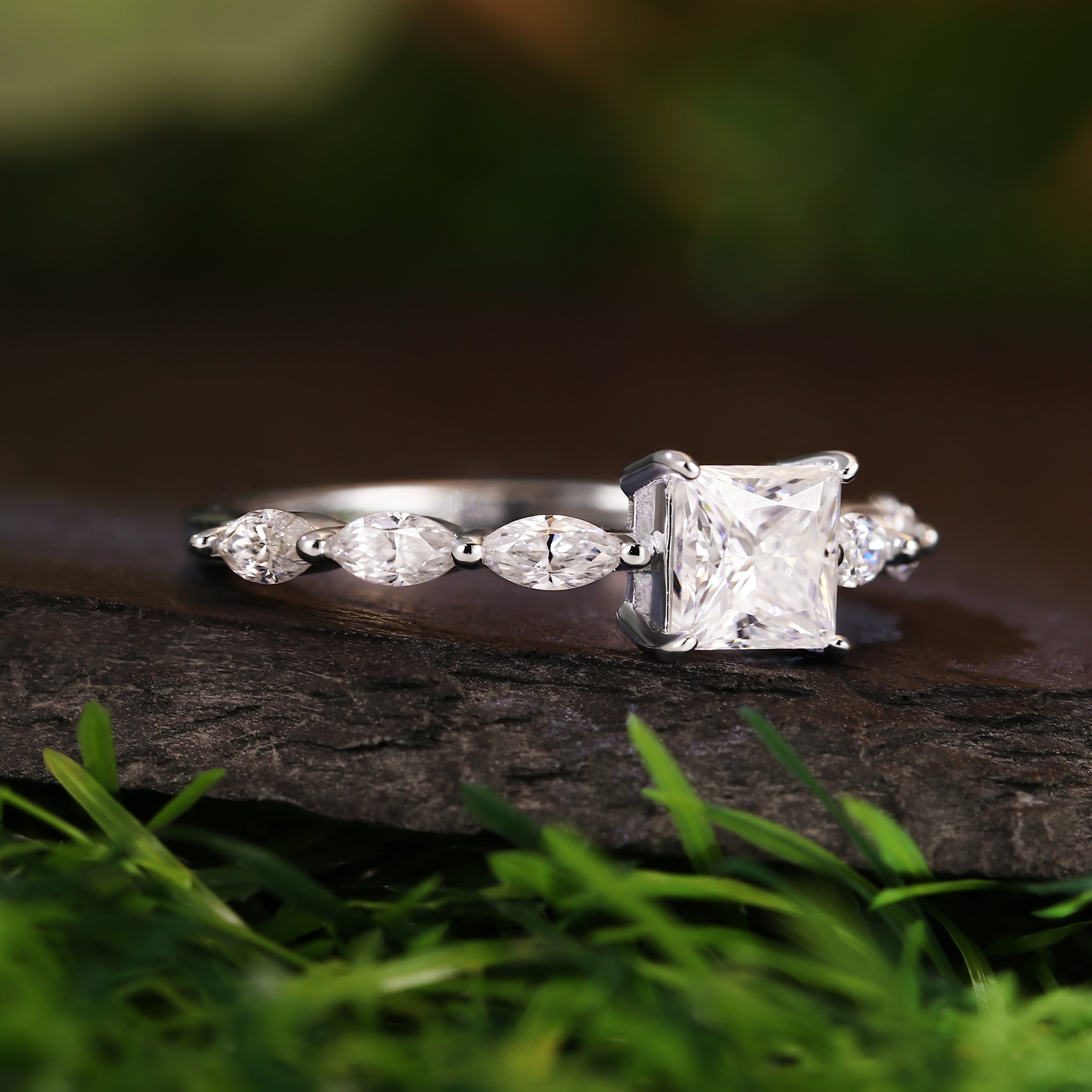 1.1CT Princess Cut Moissanite Engagement Ring with Marquise Side Stones