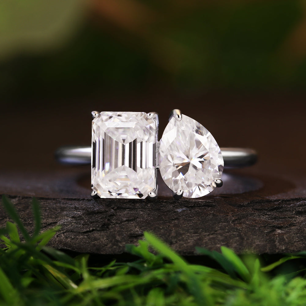 3.13CT Emerald and Pear Cut Toi et Moi Moissanite Engagement Ring