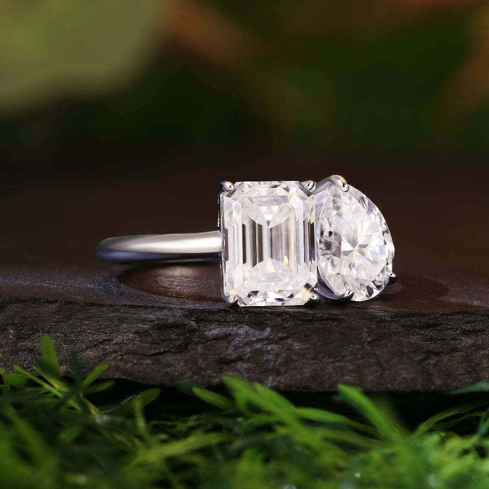 3.13CT Emerald and Pear Cut Toi et Moi Moissanite Engagement Ring