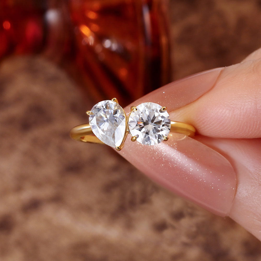Toi Et Moi 1.33 ct Pear & 1.2 ct Round  Moissanite Enagagement Ring