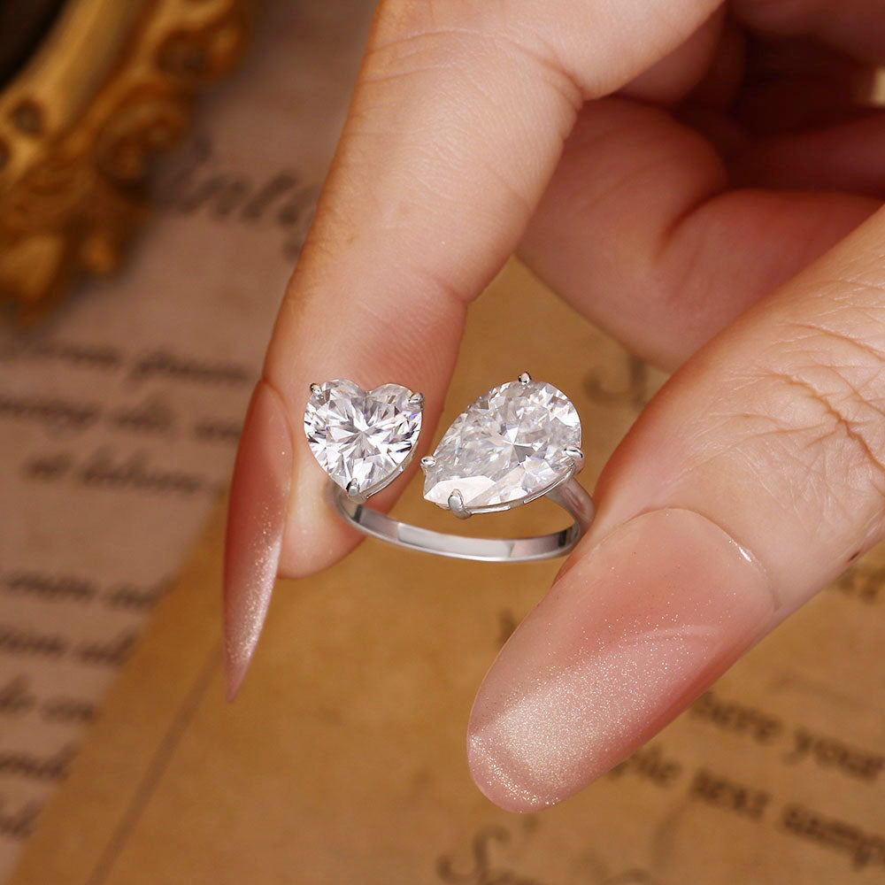 Toi Et Moi 2.9 ct Pear & 1.8 ct Heart Moissanite Engagement Ring