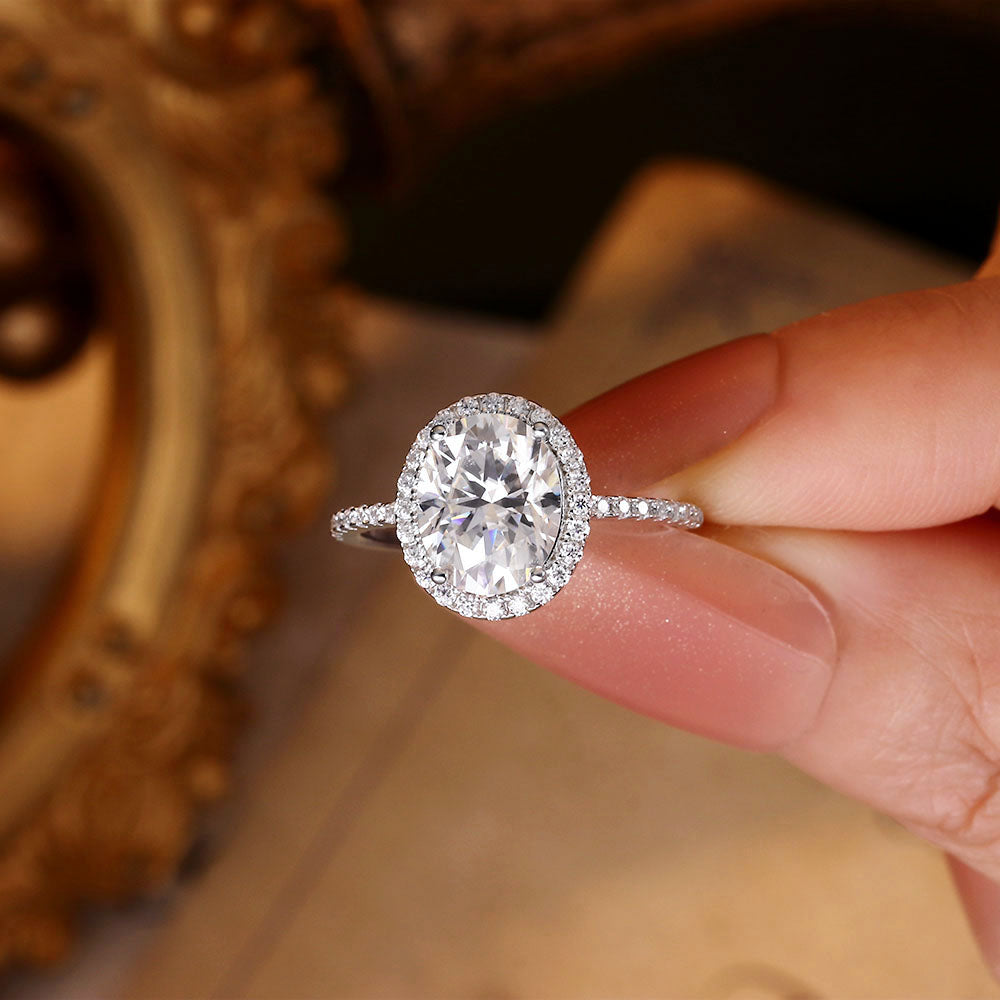 Oval Cut Moissanite Halo Engagement Ring