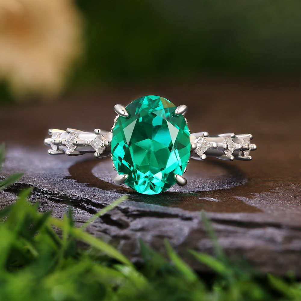 Bague de fiançailles avec halo d'émeraude ovale de laboratoire de 1 ct