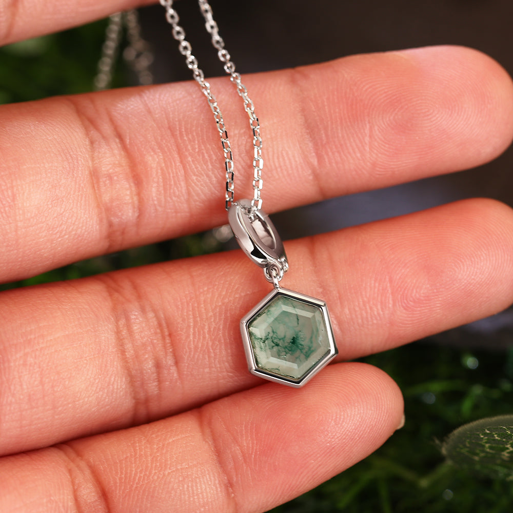8x8mm Hexagon Cut Natural Moss Agate Pendant Necklace