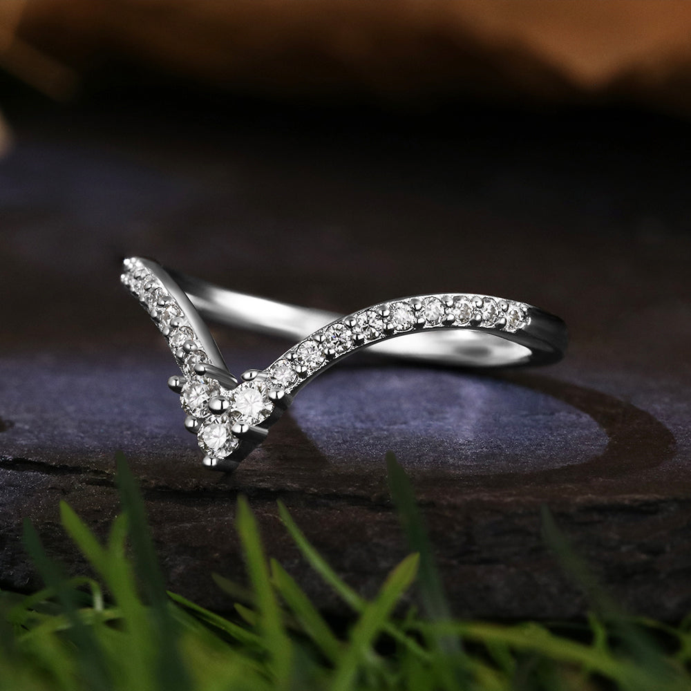 Round Cut Moissanite Unique Curved V Shaped Wedding Band