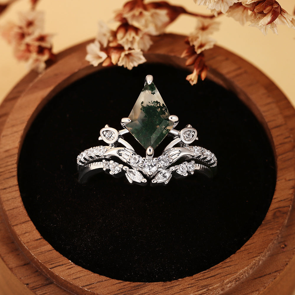 Enchanted Fairycore Kite Cut Moss Agate Bridal Ring Set, Unique Elven Inspired Wedding Ring Set