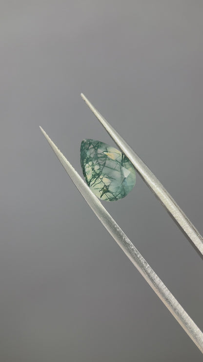 2.60ct Pear Cut Moss Agate Gemstone
