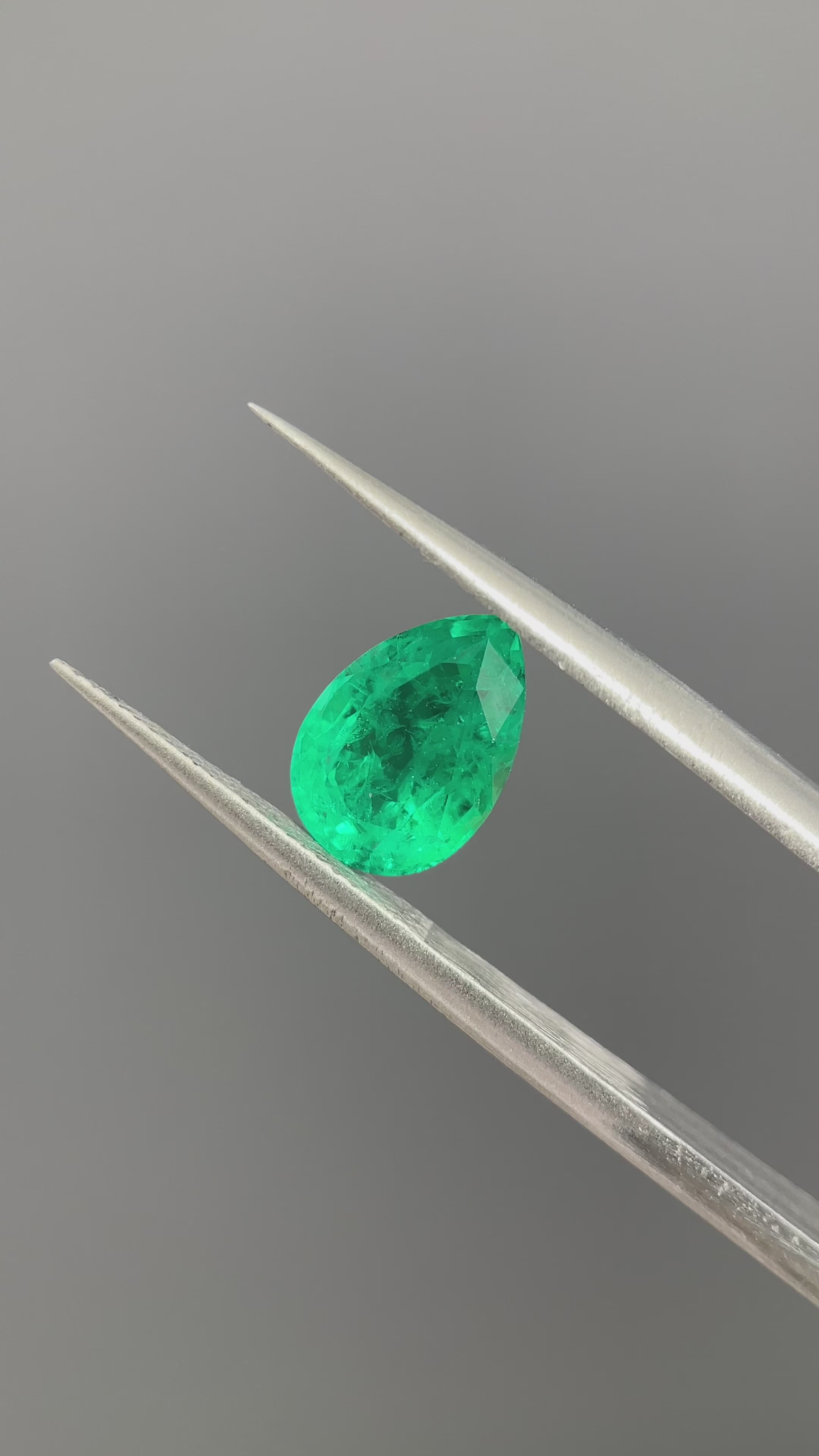 2.05 ct Pear Cut Lab Emerald Gemstone