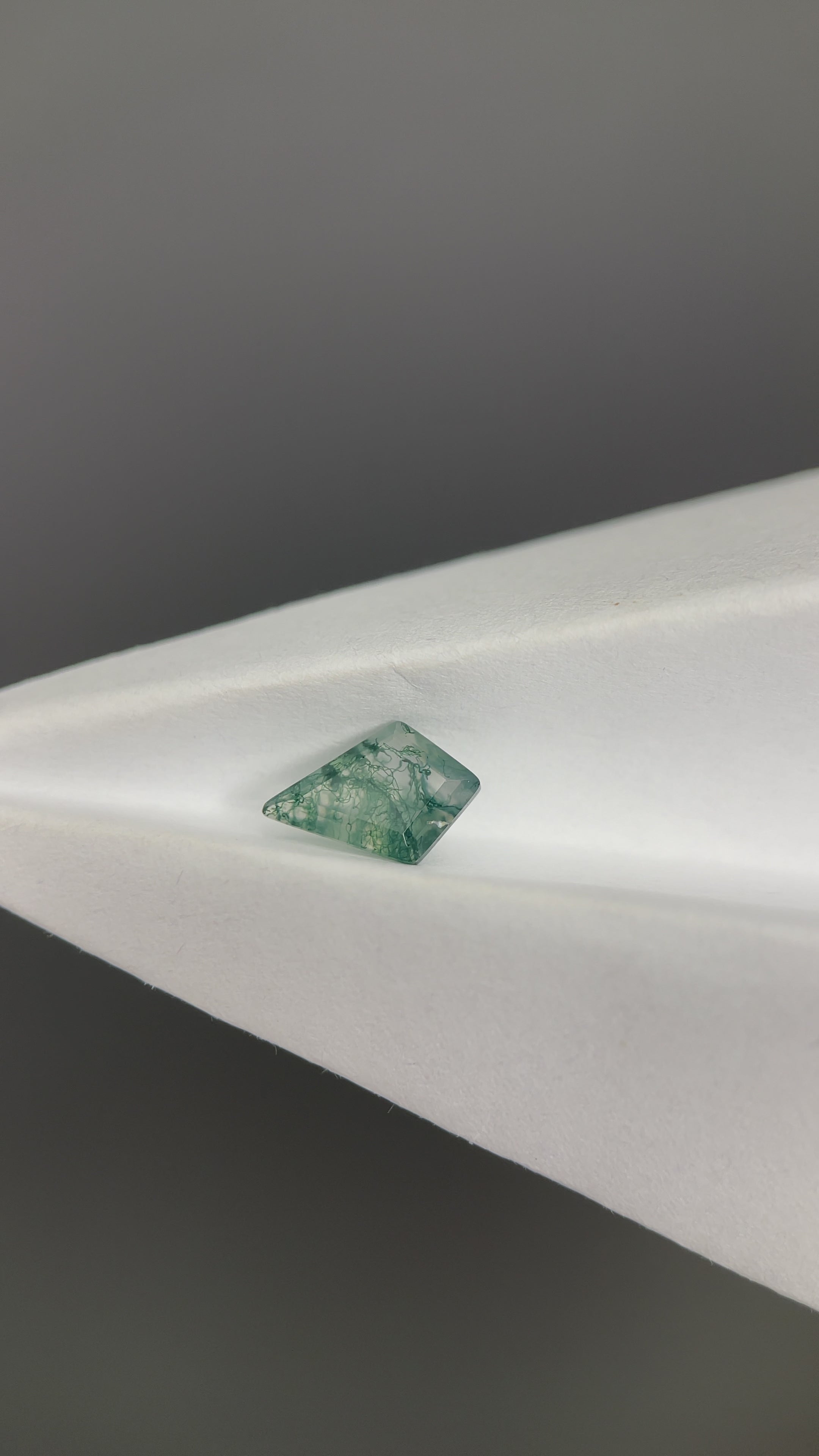 0.65ct Kite Cut Moss Agate Gemstone